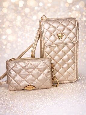 Lightweight quilted champagne crossbody wallet set 💫 Includes matching mini pou